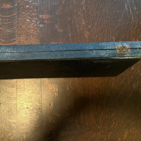 Sanderson Knife, Fork, Honing Rod, & Case Cutlery Set--Antler, Stainless & SS - Picture 11 of 12